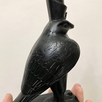 エジプト手彫り置物 古代エジプトの神々が、かわいらしい手のひらサイズに🖤 古代
